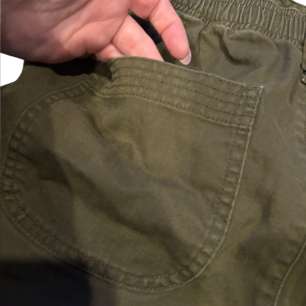Madewell Women's Olive Green Elastic Waist & Button Closure Shorts Size XS - Picture 6 of 6
